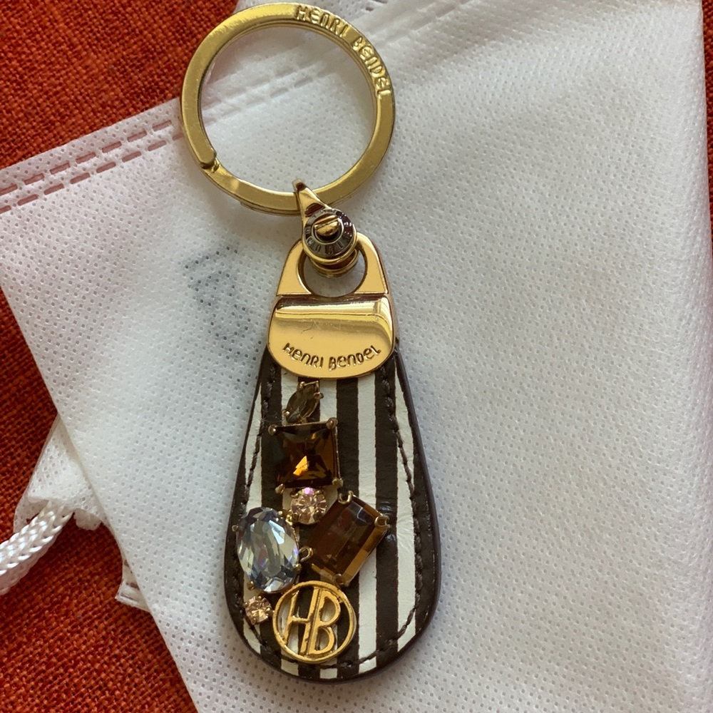 Henri Bendel Key chain.